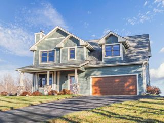 9865 Paradise Hills Drive, Central Lake, MI 49622