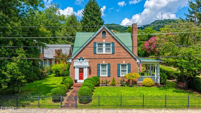 401 West Main Street, Rogersville, TN 37857