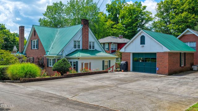 401 West Main Street, Rogersville, TN 37857
