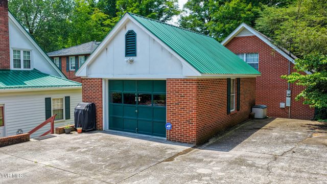 401 West Main Street, Rogersville, TN 37857