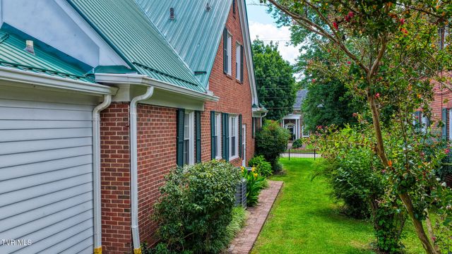 401 West Main Street, Rogersville, TN 37857