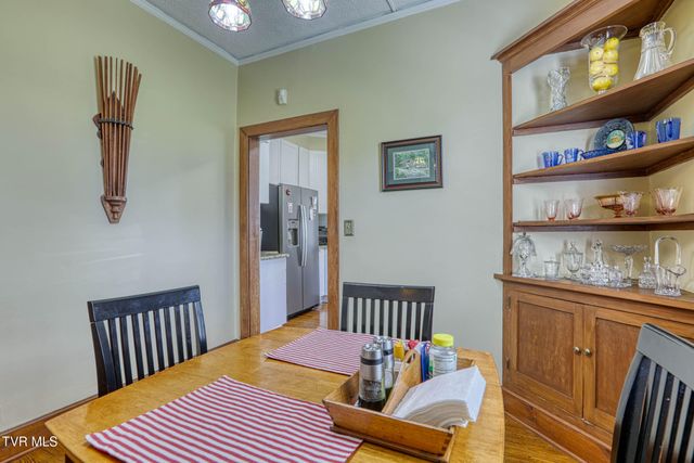 401 West Main Street, Rogersville, TN 37857