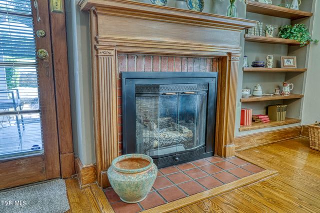 401 West Main Street, Rogersville, TN 37857