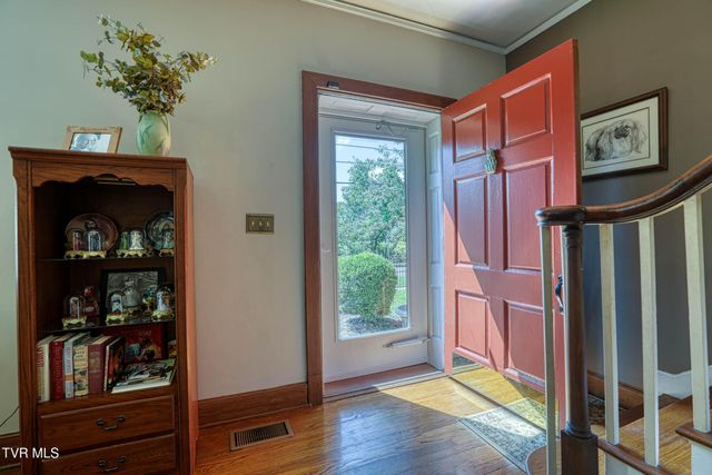 401 West Main Street, Rogersville, TN 37857