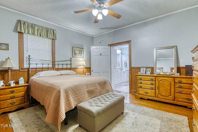 401 West Main Street, Rogersville, TN 37857