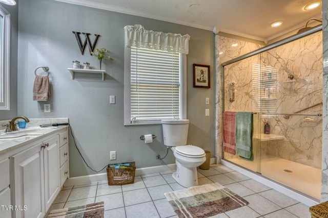 401 West Main Street, Rogersville, TN 37857