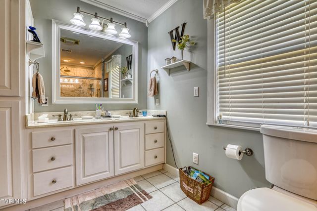 401 West Main Street, Rogersville, TN 37857