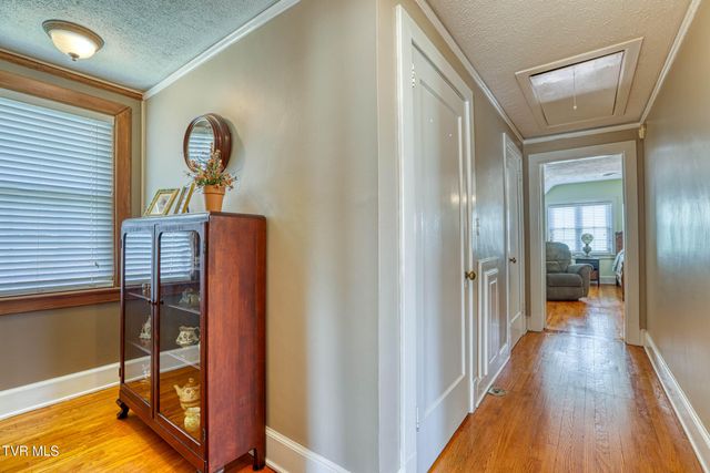 401 West Main Street, Rogersville, TN 37857