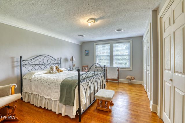 401 West Main Street, Rogersville, TN 37857