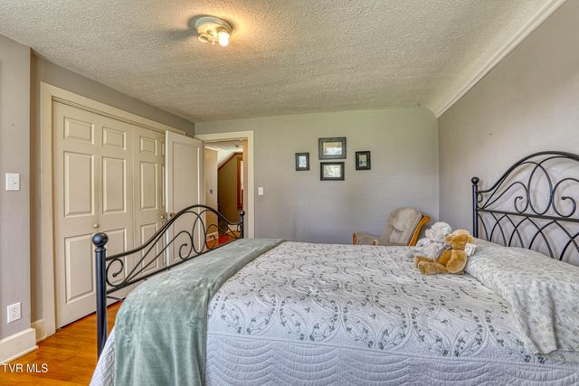 401 West Main Street, Rogersville, TN 37857