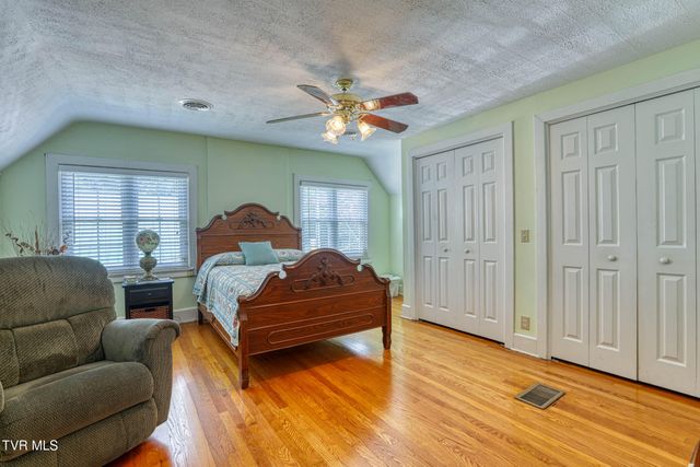 401 West Main Street, Rogersville, TN 37857
