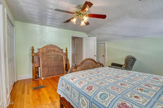 401 West Main Street, Rogersville, TN 37857