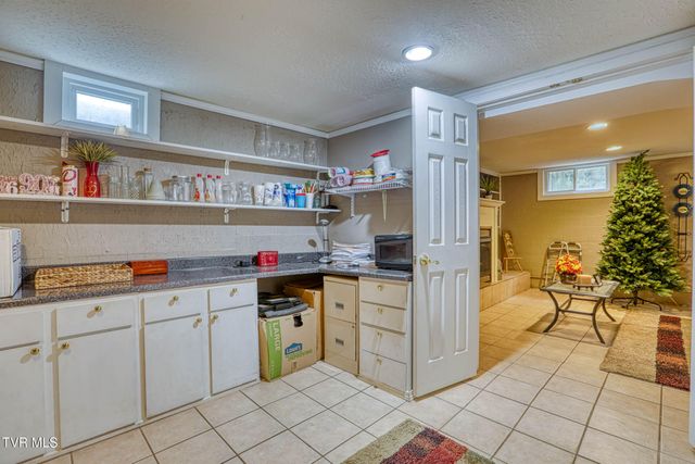 401 West Main Street, Rogersville, TN 37857