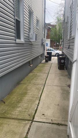 86-31 77th Street, Woodhaven, NY 11421