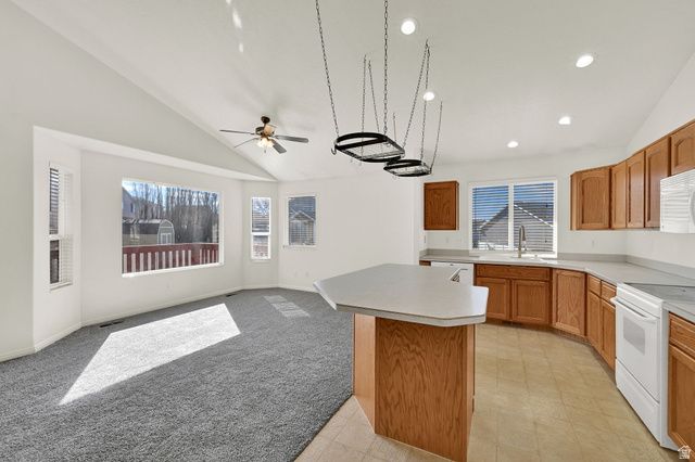 2953 W 4650 S, Roy, UT 84067