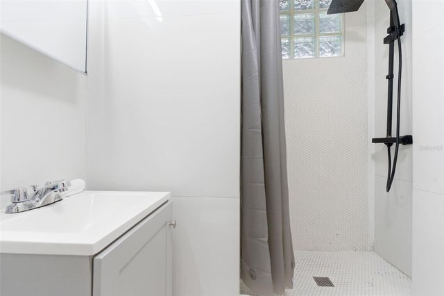 56 CALLE F KRUG CONDADO 2, San Juan, PR 00907