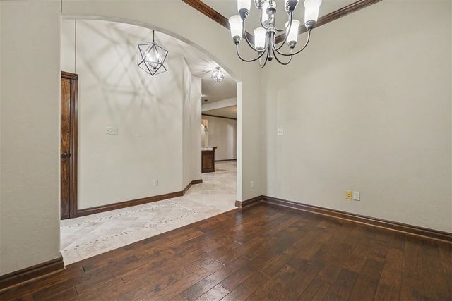 2605 SW 68th St, Lawton, OK 73505