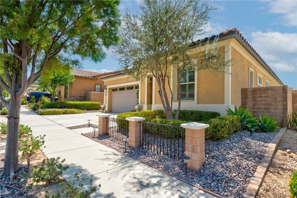 24325 Overlook, Corona, CA 92883 — photo 2