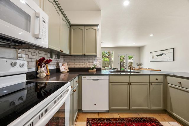 3130 Lomita DR, Austin, TX 78738