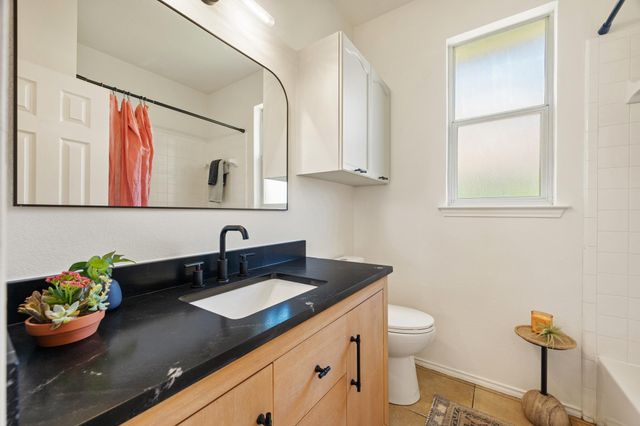 3130 Lomita DR, Austin, TX 78738