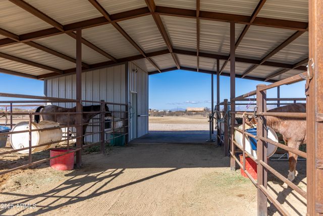 45409 W LURAY Road, Wickenburg, AZ 85390
