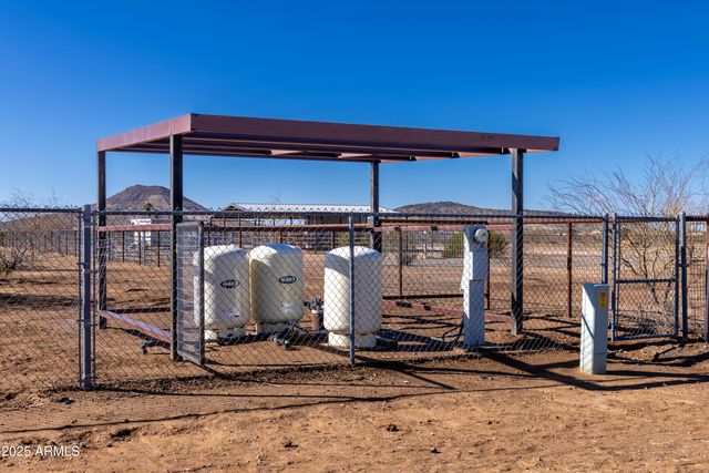 45409 W LURAY Road, Wickenburg, AZ 85390