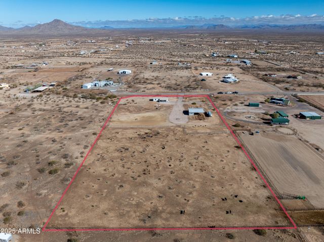 45409 W LURAY Road, Wickenburg, AZ 85390