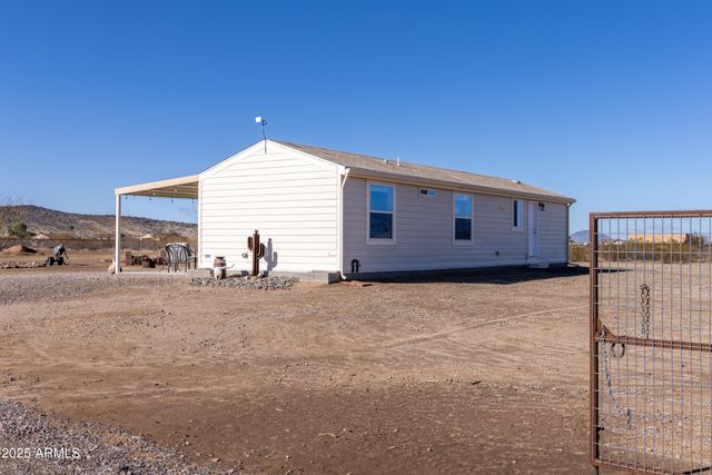 45409 W LURAY Road, Wickenburg, AZ 85390