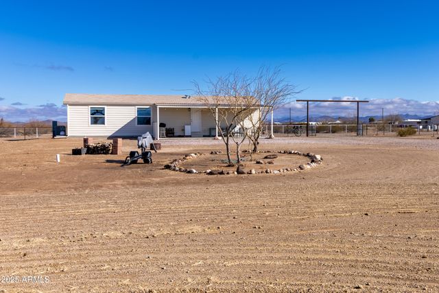 45409 W LURAY Road, Wickenburg, AZ 85390