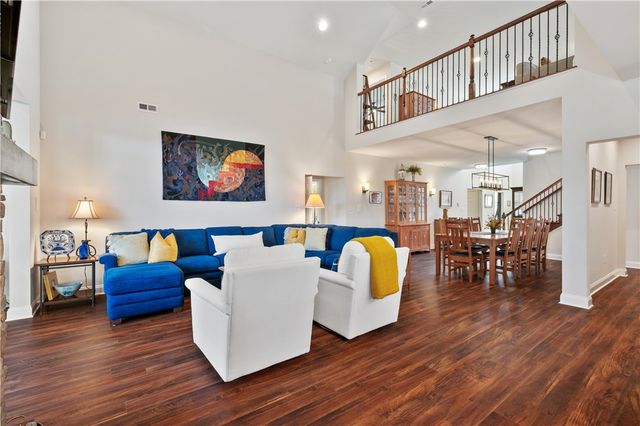 263 Liberty Blvd, Cecil, PA 15317