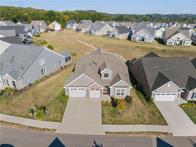 263 Liberty Blvd, Cecil, PA 15317