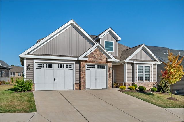 263 Liberty Blvd, Cecil, PA 15317