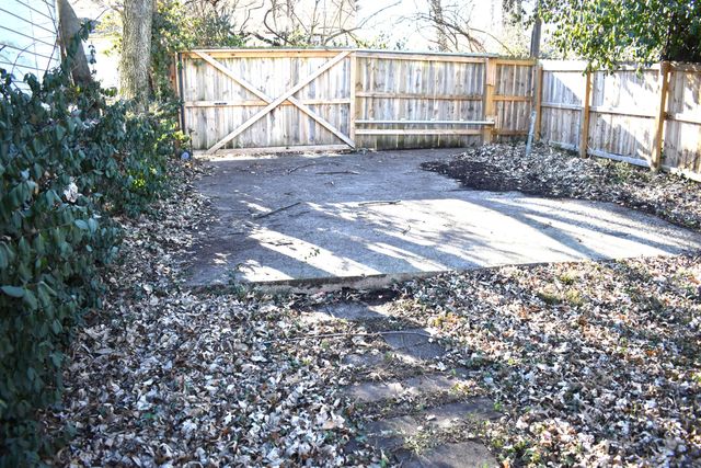 186 Eddie Street, Lexington, KY 40508