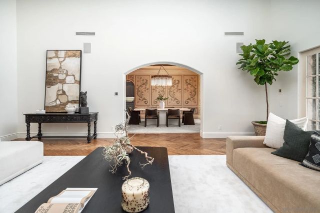 16356 Rambla De Las Flores, Rancho Santa Fe, CA 92067