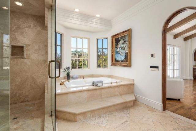 16356 Rambla De Las Flores, Rancho Santa Fe, CA 92067