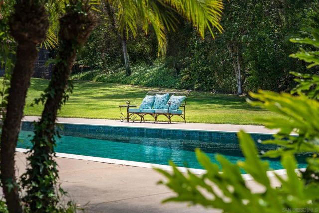 16356 Rambla De Las Flores, Rancho Santa Fe, CA 92067