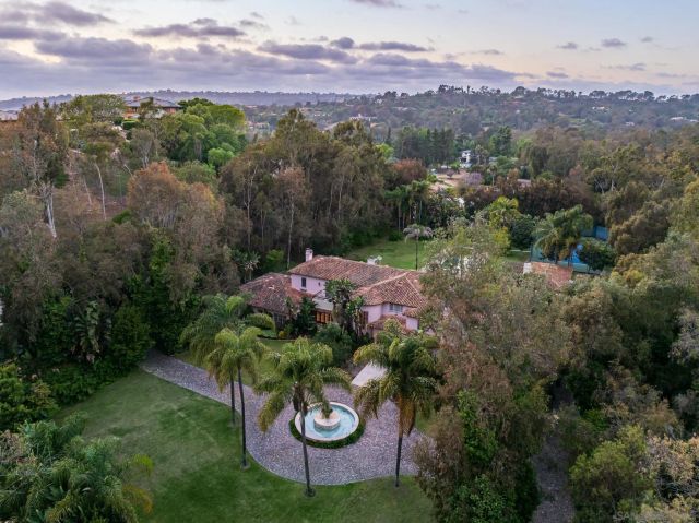 16356 Rambla De Las Flores, Rancho Santa Fe, CA 92067