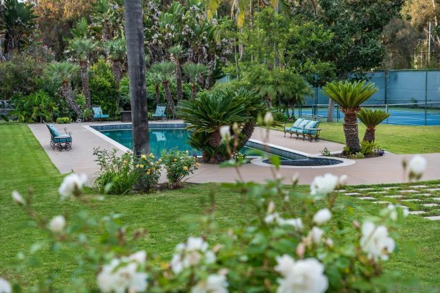 16356 Rambla De Las Flores, Rancho Santa Fe, CA 92067
