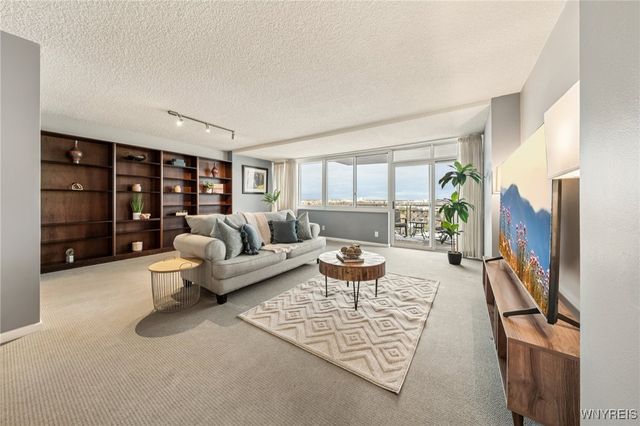 1088 Delaware Avenue 9A, Buffalo, NY 14209