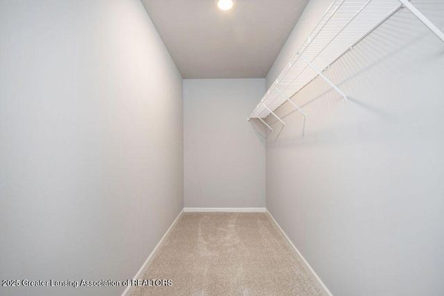 2905 Moccasin Drive, Dewitt, MI 48820