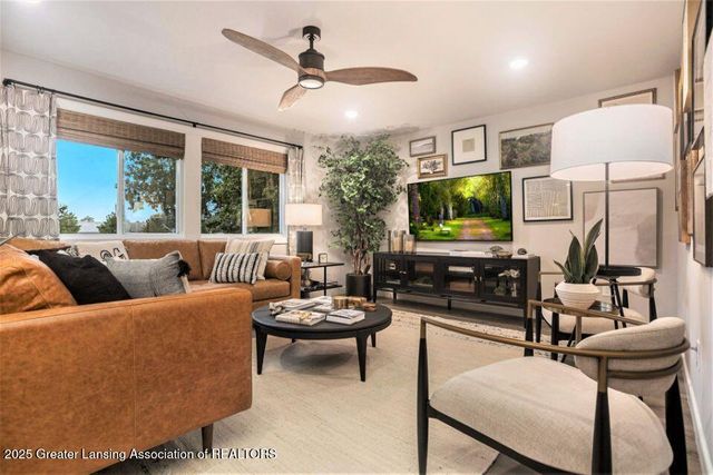 2905 Moccasin Drive, Dewitt, MI 48820