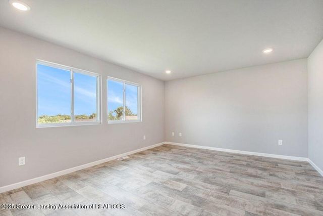 2905 Moccasin Drive, Dewitt, MI 48820