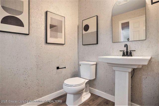 2905 Moccasin Drive, Dewitt, MI 48820