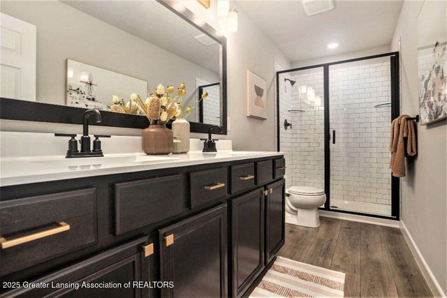 2905 Moccasin Drive, Dewitt, MI 48820