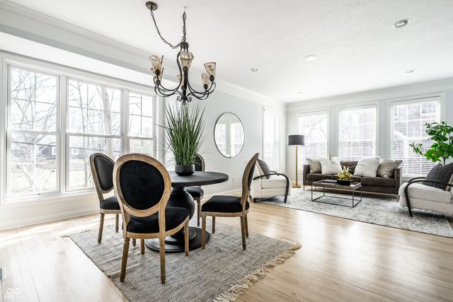 8635 Meridian Square Drive, Indianapolis, IN 46240