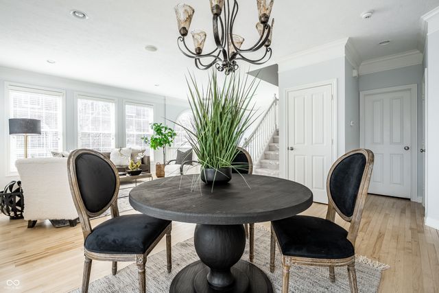 8635 Meridian Square Drive, Indianapolis, IN 46240