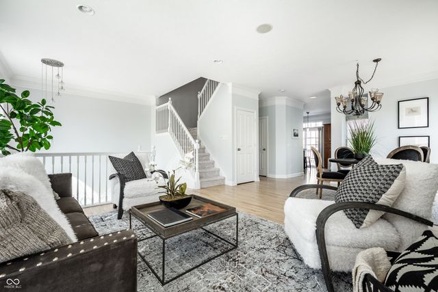 8635 Meridian Square Drive, Indianapolis, IN 46240