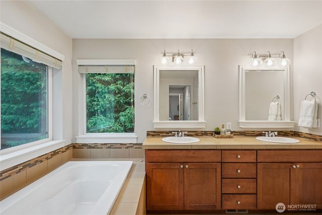 6523 128th Place SW, Edmonds, WA 98026