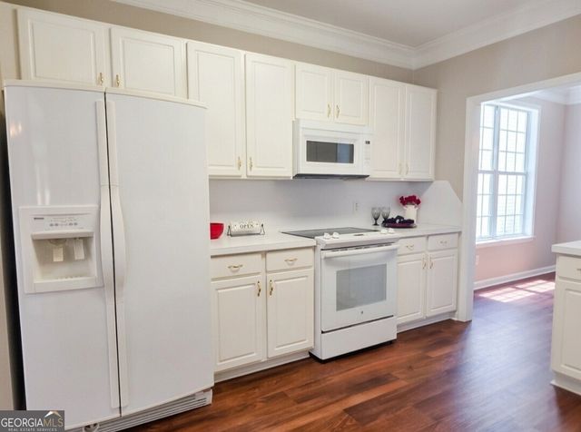 2115 Cherry Tree Lane, Peachtree City, GA 30269