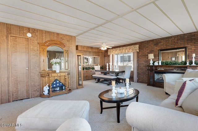 92 Poinsettia Gardens Drive, Ventura, CA 93004